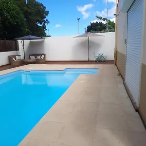 Avec Piscine Privee, Idealement Situe Saint-Claude